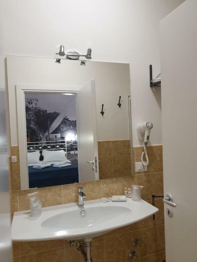 סקליאה Porta Marina Guest Rooms מראה חיצוני תמונה