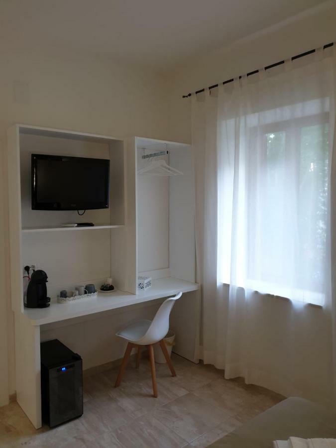 סקליאה Porta Marina Guest Rooms מראה חיצוני תמונה